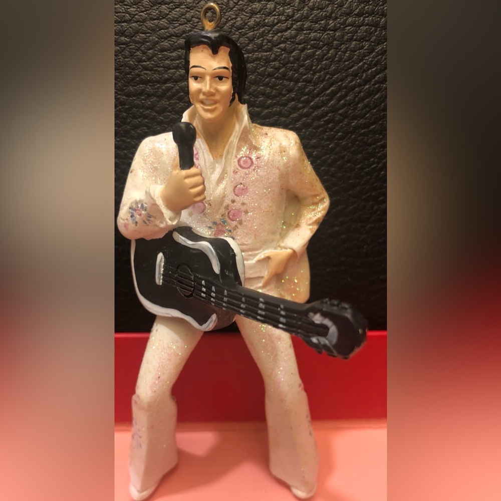 Elvis Presley “The King” White Starburst Cape Suit Souvenir Hanging Ornament